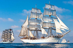 ボストンで帆船の大西洋横断レースが開催